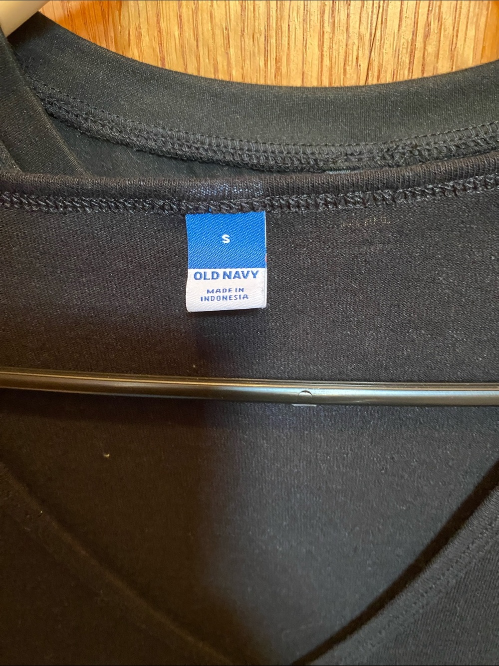 Shirts
Size small - Picture 2 of 4